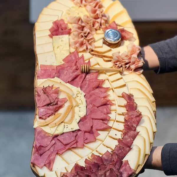 Planche Raclette et Charcuterie (14-16 personnes)